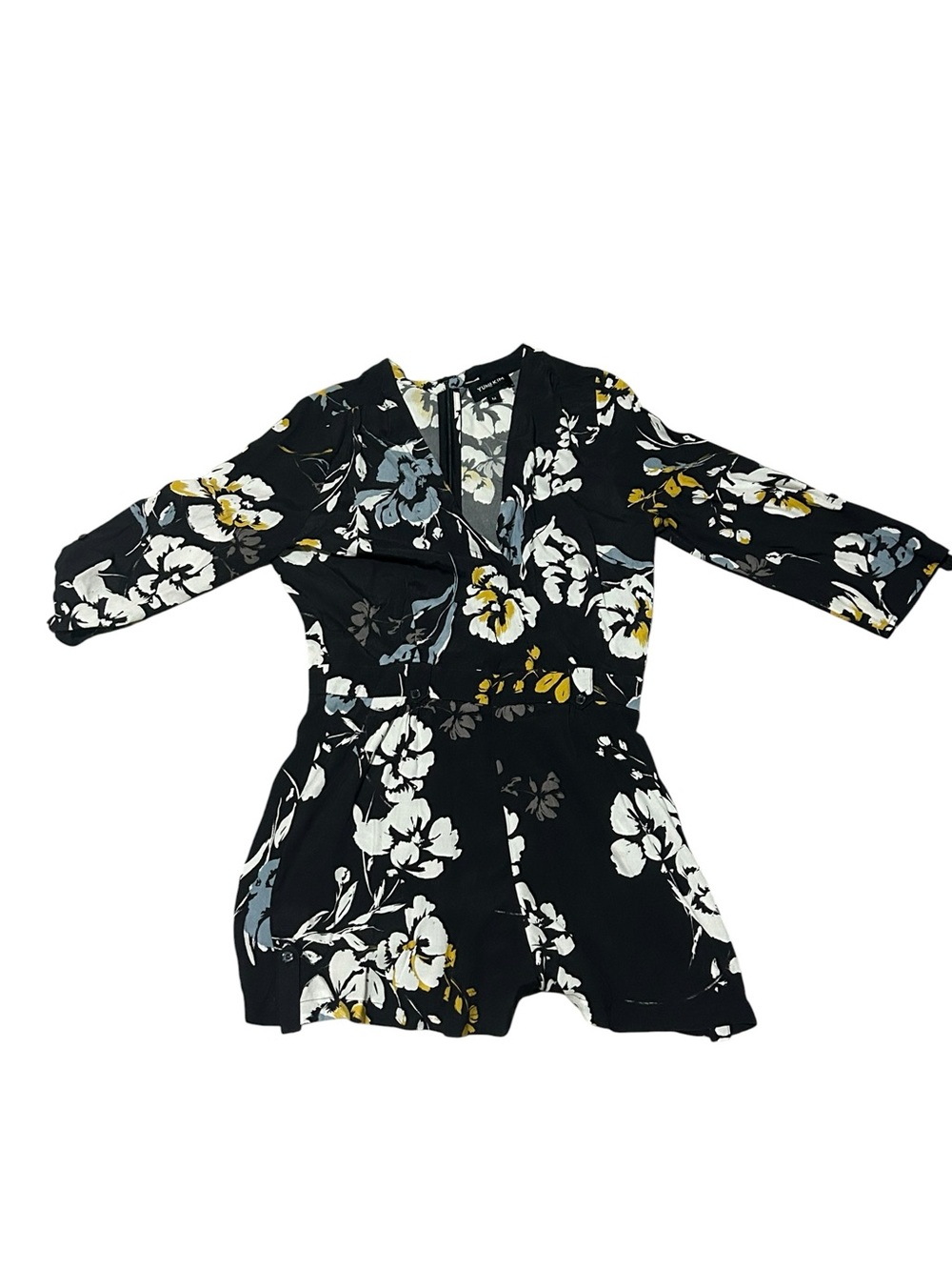 Yumi Kim Floral Wrap Romper - Picture 5 of 5